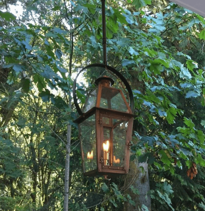 Acadian Hanging Mount
