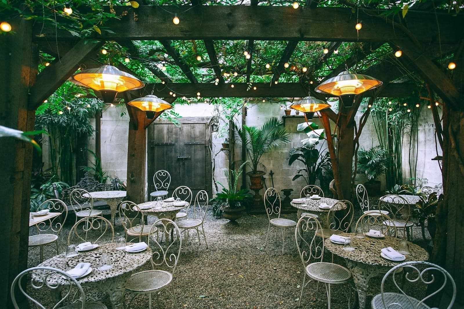Transform Your Backyard with These Creative Lighting Ideas